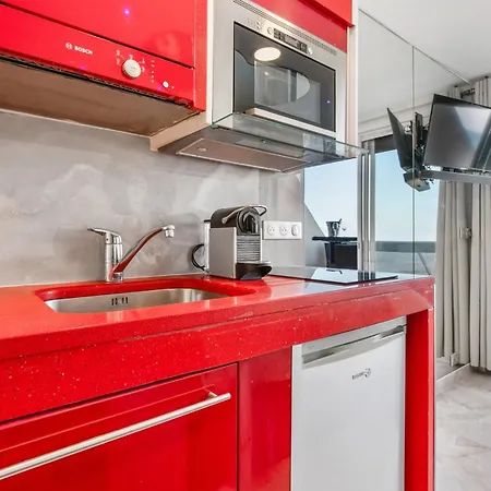 Joker Heliopolis Seafront With Panoramic Sea View アパート *